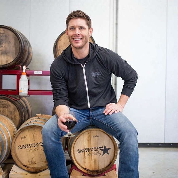 Family Business Beer Co Logo Men/'s Black Hoodie